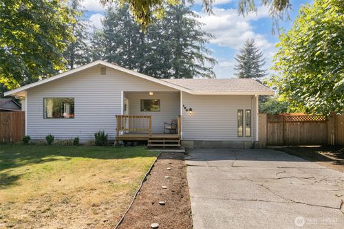 120 Aspen Dr, Everson, WA, 98247-9727 | Card Image