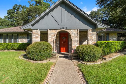 15410 Cardinal Trl, Conroe, TX, 77302-5604 | Card Image