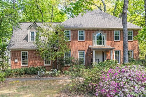 12065 Magnolia Crescent Dr, Roswell, GA, 30075-1467 | Card Image