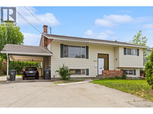2877 Springfield Rd, Kelowna, BC, V1X4M5 | Card Image