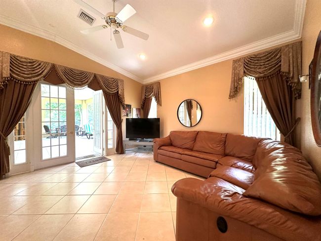 17146 81 St Ln N, House other with 5 bedrooms, 3 bathrooms and null parking in Loxahatchee FL | Image 9