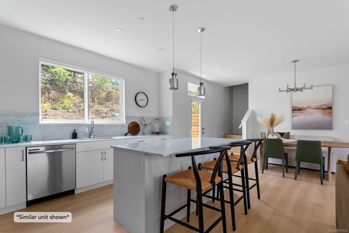 135-3257 Woodrush Dr, North Cowichan, BC, V9L0J9 | Card Image