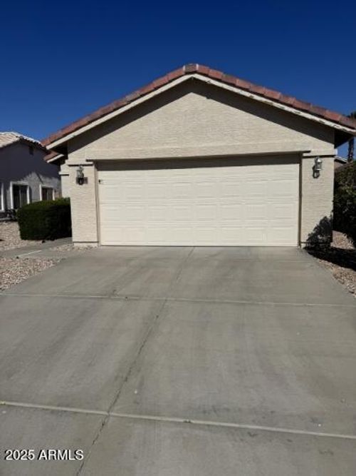 23150 W Lasso Ln, Buckeye, AZ, 85326-3897 | Card Image