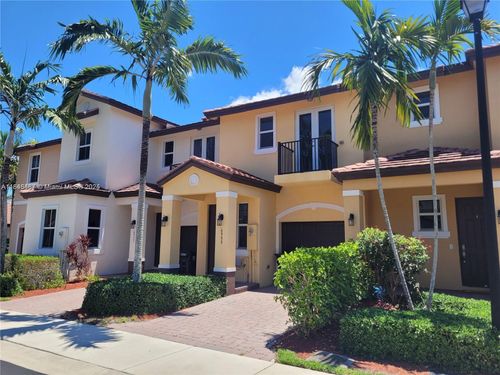 6959-6959 Long Pine Cir, Coconut Creek, FL, 33073-3079 | Card Image