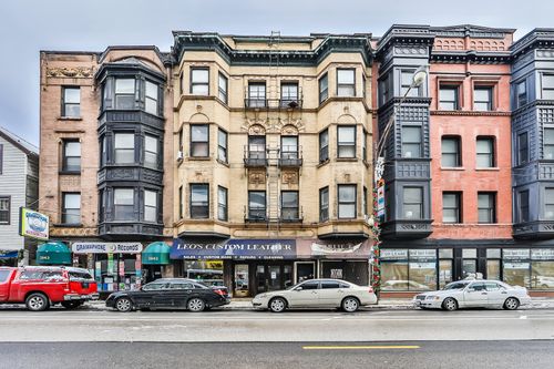 4s-2839 N Clark St, Chicago, IL, 60657-5263 | Card Image