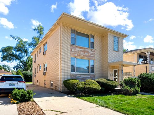 apt-2-735 N Northwest Hwy, Park Ridge, IL, 60068-2595 | Card Image