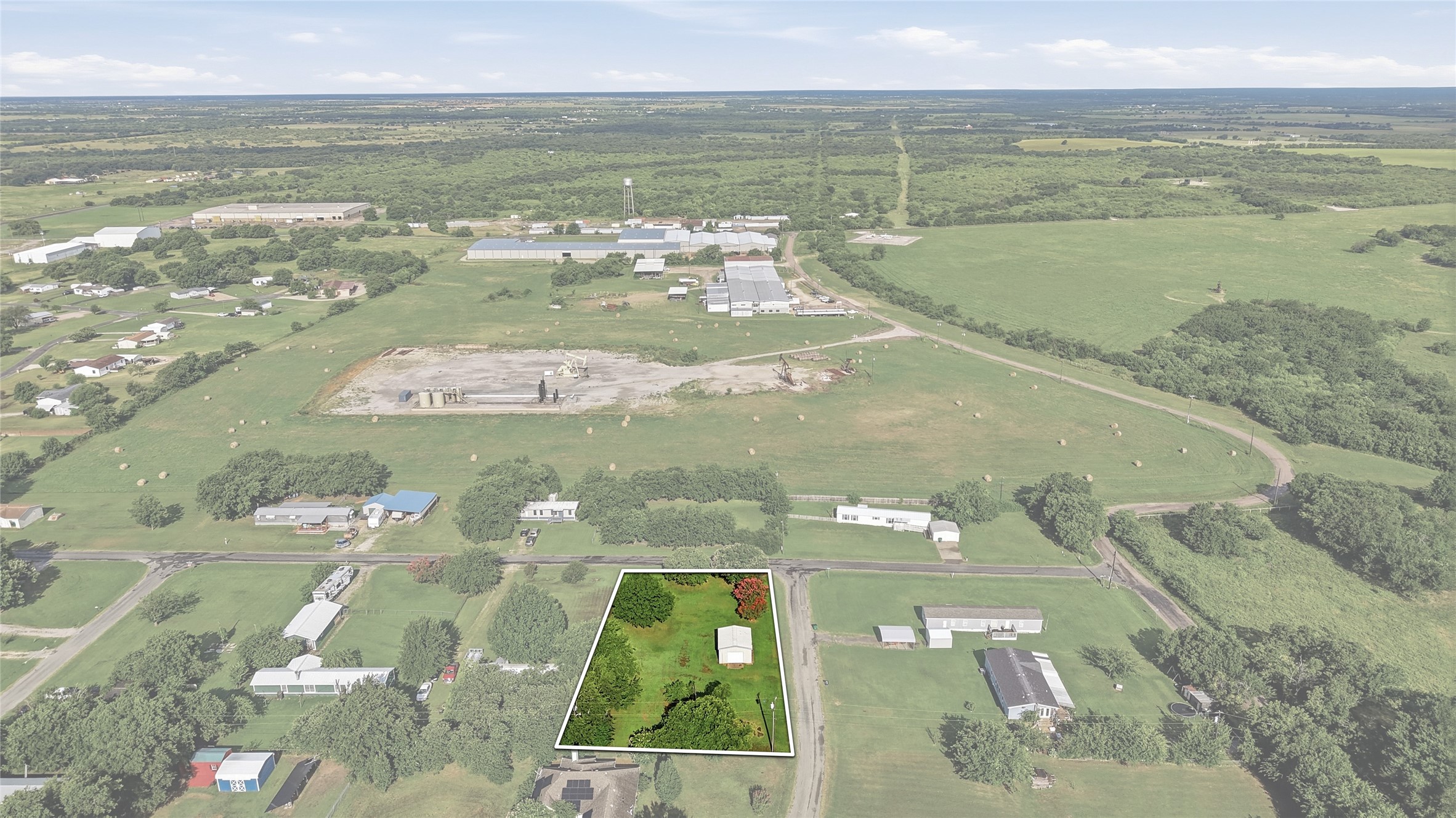Land in Southmayd 2