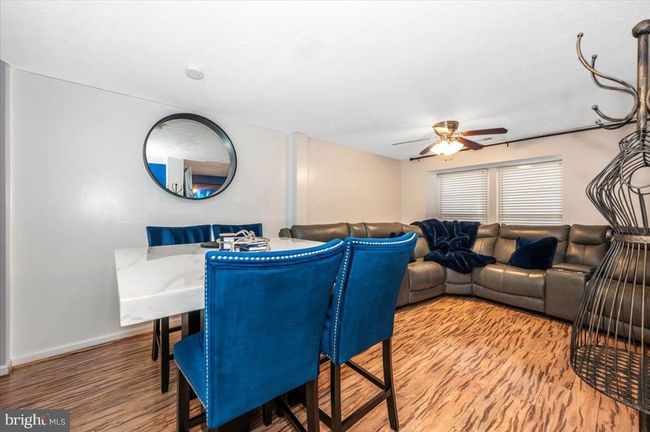 558 Hollyberry Way, Townhouse with 3 bedrooms, 3 bathrooms and null parking in FREDERICK MD | Image 25