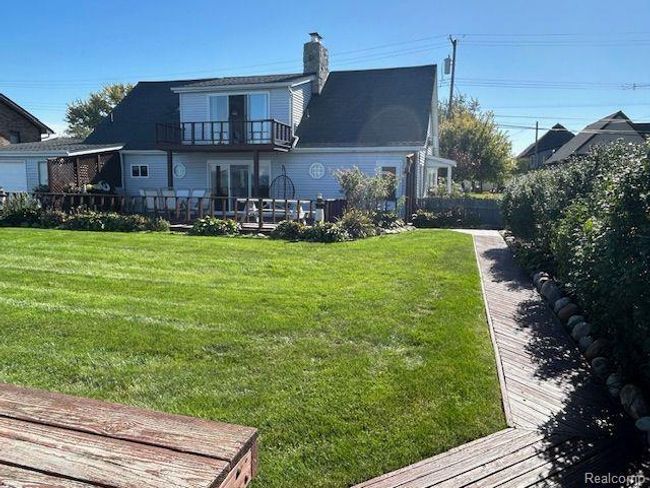 32241 N River Rd, House other with 3 bedrooms, 2 bathrooms and null parking in Harrison Twp MI | Image 53