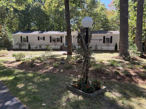 4 Sunny Oaks Ter, Wolfeboro, NH, 03894-4826 | Card Image