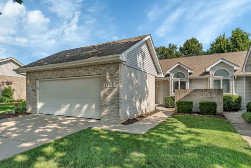 unit-a-303 Grande Dr, Minooka, IL, 60447-9136 | Card Image