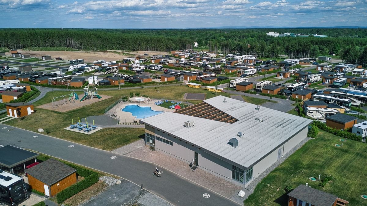 Land in Lévis (Les Chutes-de-la-Chaudière-Ouest) 2