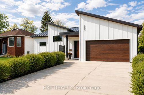 236 Cox Mill Rd, Barrie, ON, L4N4G5 | Card Image