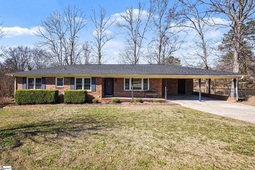 22 Woodridge Dr, Greenville, SC, 29611-2016 | Card Image