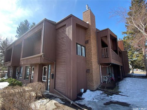 6-111 Fenson Crescent, Yorkton, SK, S3N3S4 | Card Image