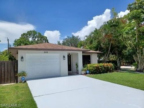 595 93rd Ave, NAPLES, FL, 34108-2436 | Card Image