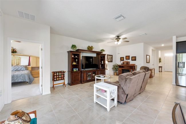 6265 Sw 88 Th Loop, House other with 4 bedrooms, 2 bathrooms and null parking in OCALA FL | Image 7