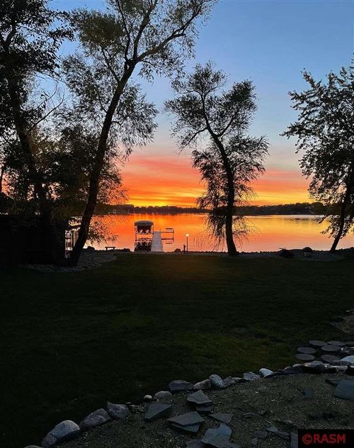 6204 Shamrock Dr, Madison Lake, MN, 56063-9526 | Card Image