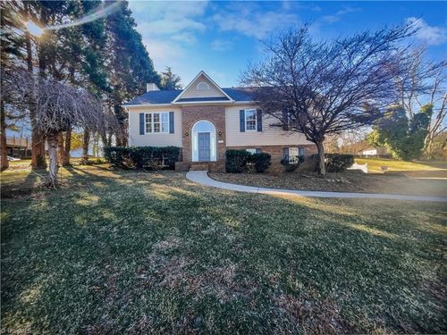 3994 Leinbach Drive, Winston Salem, NC, 27106 | Card Image
