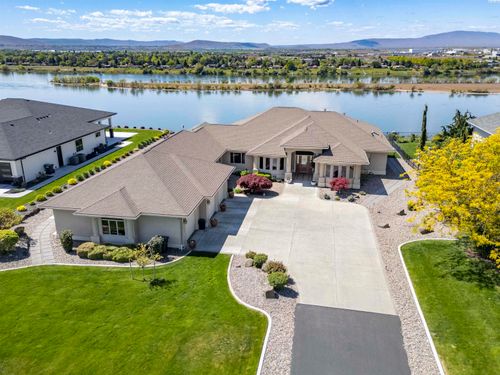 170 Alta Ln, Pasco, WA, 99301-9008 | Card Image