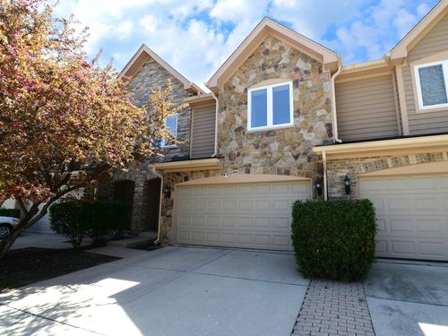 205 Taylor Ct, Buffalo Grove, IL, 60089-4604 | Card Image