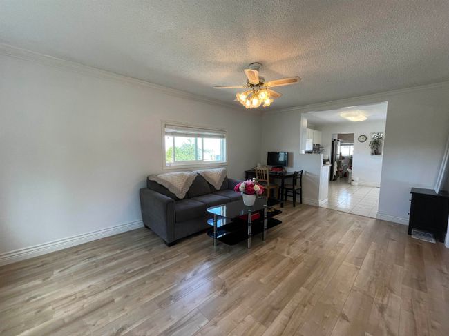 9500 No. 6 Road, House other with 4 bedrooms, 2 bathrooms and 4 parking in Richmond BC | Image 4