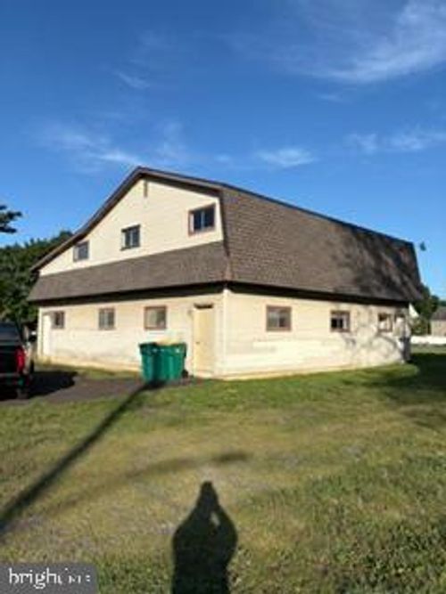 1129 Frosty Hollow Rd, LANGHORNE, PA, 19047-5718 | Card Image