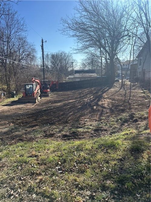 171 E Meadow St, Fayetteville, AR, 72701-5323 | Card Image