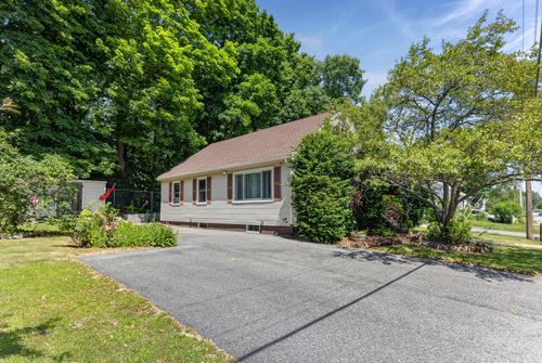 32 Taft Ave, Portland, ME, 04102-1138 | Card Image