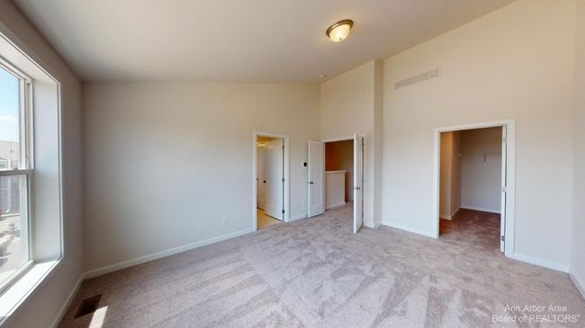 2704 S Spurway Dr, Condo with 4 bedrooms, 4 bathrooms and null parking in Ann Arbor MI | Image 20