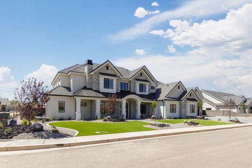 2752 S 240 W, Washington, UT, 84780-3715 | Card Image