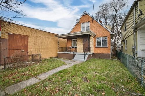 417 24th St, Niagara Falls, NY, 14303-1818 | Card Image
