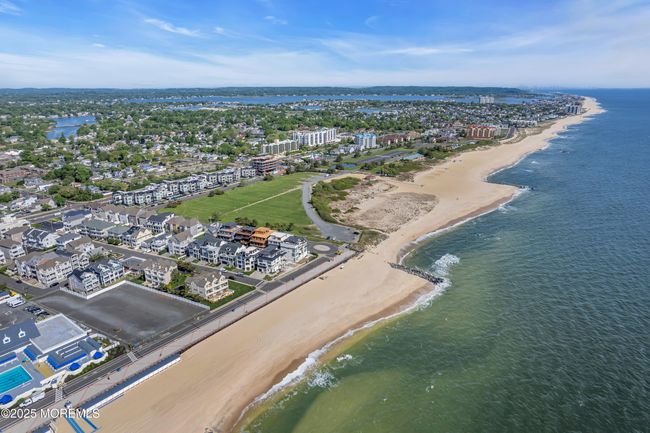 78 Ocean Ter, Condo with 3 bedrooms, 3 bathrooms and null parking in Long Branch NJ | Image 42