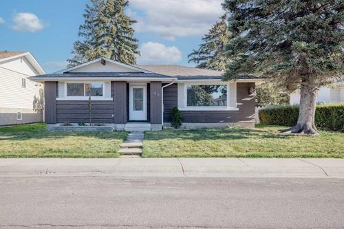 99 Mardale Cres Ne, Calgary, AB, T2A3V4 | Card Image