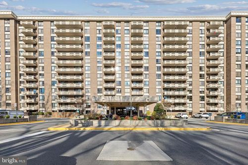 apt-810-1808 Old Meadow Rd, MCLEAN, VA, 22102-1830 | Card Image