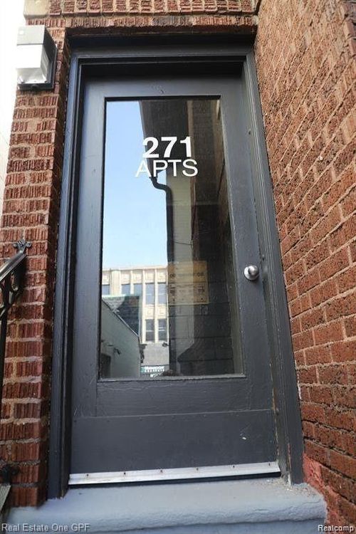 apt-3-271 W Maple Rd, Birmingham, MI, 48009-3343 | Card Image