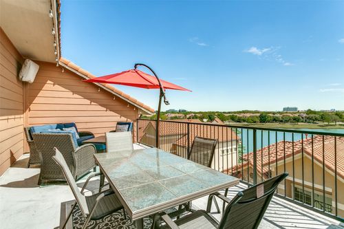 6738 Plaza Via, Irving, TX, 75039-3127 | Card Image