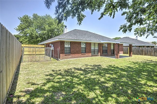 Backyard, picture facing back of home | Image 32