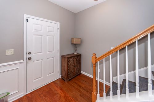 905 Hemingway Cir, Summerville, SC, 29483-8057 | Card Image