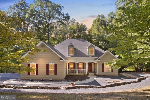 10105 Worman Dr, KING GEORGE, VA, 22485-7556 | Card Image