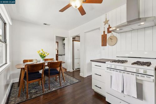 10 Pendegast St, Woodland, CA, 95695-4635 | Card Image