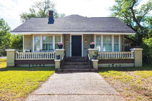 233 N 7th St, Beaumont, TX, 77702-2403 | Card Image