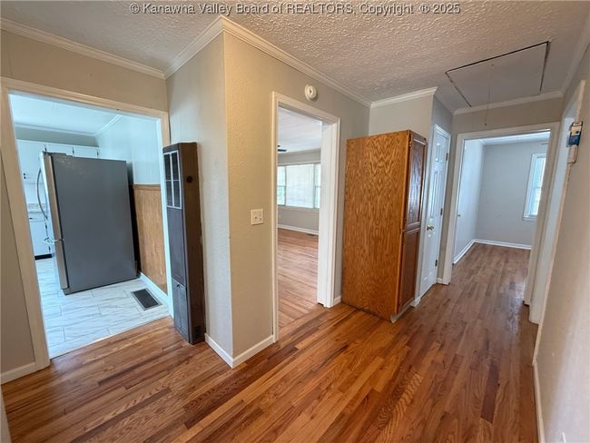 307 2 Nd Ave, House other with 2 bedrooms, 2 bathrooms and null parking in Ripley WV | Image 7