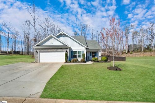 315 Avendell Dr, Easley, SC, 29642-7606 | Card Image