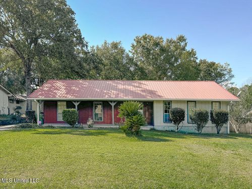 656 Mauna Loa Court, Diamondhead, MS, 39525 | Card Image