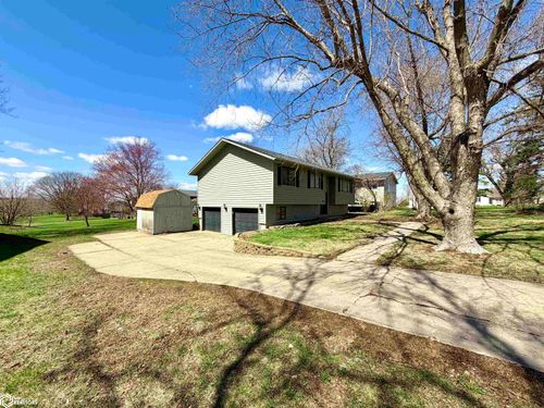 2007 Spring St, Grinnell, IA, 50112-1069 | Card Image