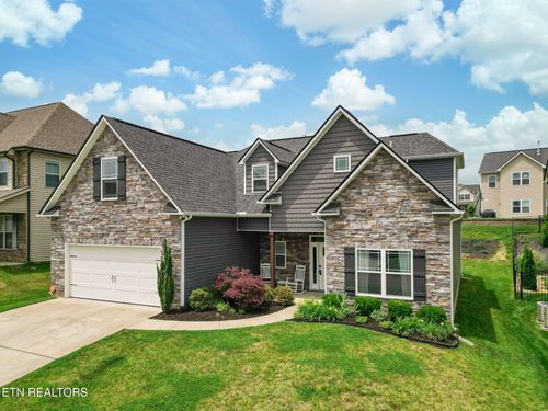 2610 Brooke Willow Blvd, Knoxville, TN, 37932-1893 | Card Image