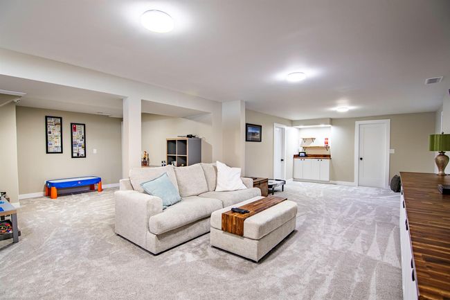 8 Broughton Cres, House detached with 4 bedrooms, 2 bathrooms and 4 parking in Red Deer AB | Image 34