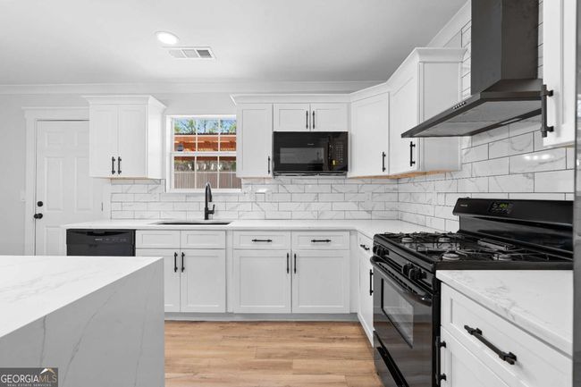 6951 Foxmoor Way, House other with 4 bedrooms, 3 bathrooms and null parking in Douglasville GA | Image 9