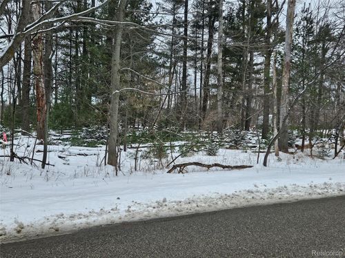 0000 River Rd, East Tawas, MI, 48730 | Card Image